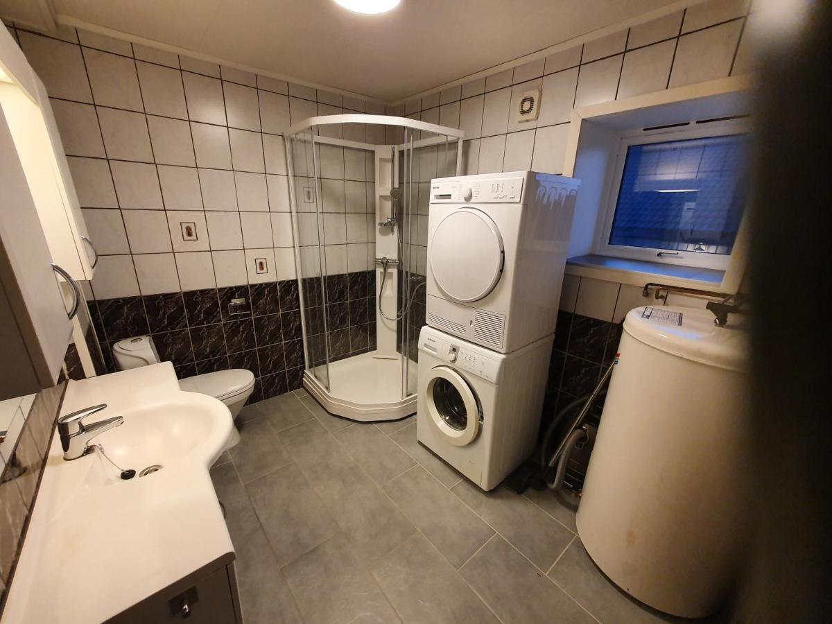 Asveien Apartments. ハーシュタ エクステリア 写真